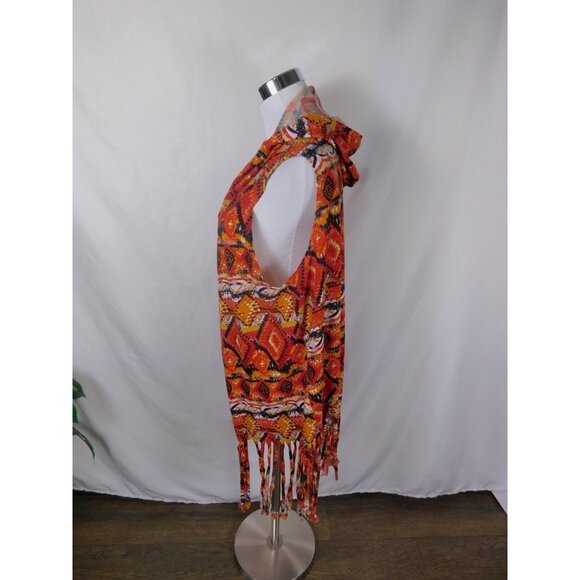 Bohemian Fringe Hooded Vest 1X By Llave Red & Orange Geometric Pattern - Picture 6 of 10